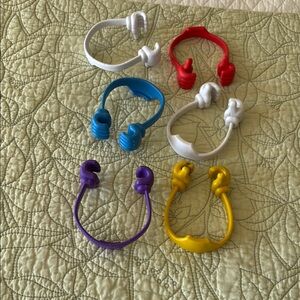 Set of 6 phone holders